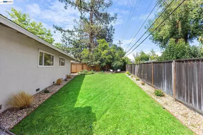 4875 Pepperwood Way, San Jose, CA 95124 - Photo 34