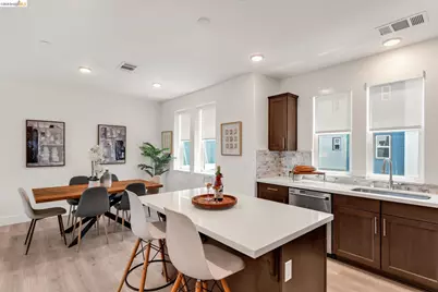 820 Duane Ave #5, Sunnyvale, CA 94085 - Photo 12