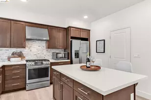 820 Duane Ave, Sunnyvale, CA 94085 - Photo 14