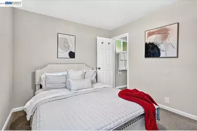 982 Ventura Ave, Livermore, CA 94551 - Photo 32