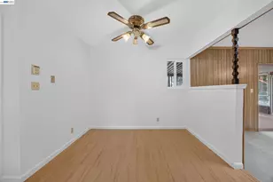 421 E Serrano Way, Stockton, CA 95207 - Photo 4