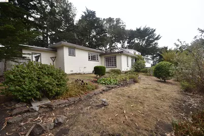 511 6th St, Montara, CA 94037 - Photo 36