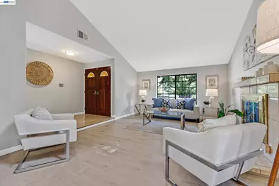 36029 Turpin Way, Fremont, CA 94536 - Photo 6