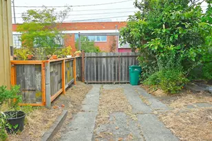 979 Grace Ave, Oakland, CA 94608 - Photo 30