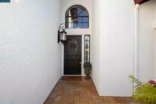 100 Opal Ct, Hercules, CA 94547 - Photo 12