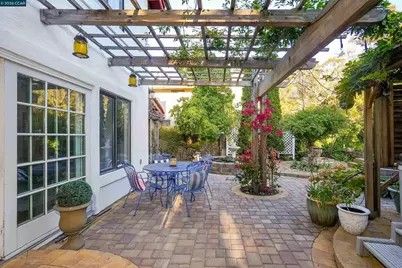 100 Opal Ct, Hercules, CA 94547 - Photo 52