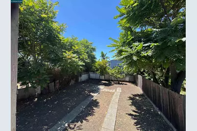 3513 Adeline St, Oakland, CA 94608 - Photo 6