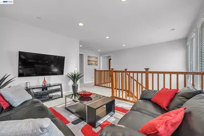 4061 Sarasta Bay Dr, Pittsburg, CA 94565 - Photo 26
