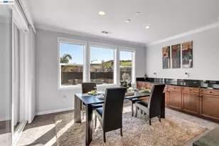 4061 Sarasta Bay Dr, Pittsburg, CA 94565 - Photo 16