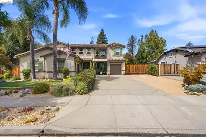 325 San Marino Ln, Brentwood, CA 94513 - Photo 58