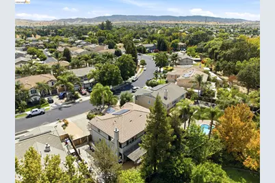 325 San Marino Ln, Brentwood, CA 94513 - Photo 60