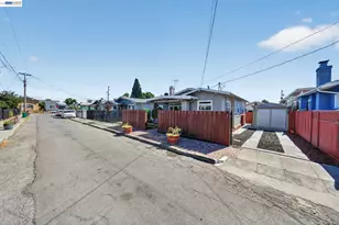 5823 Seminary Ct, Oakland, CA 94605 - Photo 10