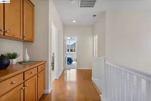 1169 Hillery Way, Alameda, CA 94502 - Photo 24