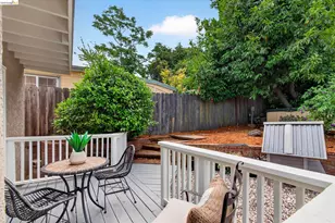 7925 Greenly, Oakland, CA 94605 - Photo 40