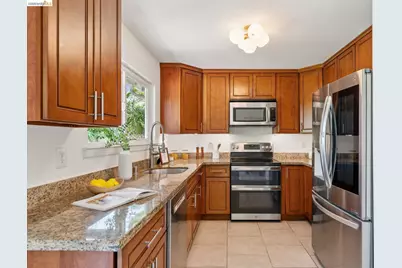 133 Aster Ct, Hercules, CA 94547 - Photo 14