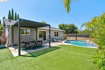 133 Aster Ct, Hercules, CA 94547 - Photo 26