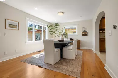 977 Regal Rd, Berkeley, CA 94708 - Photo 14