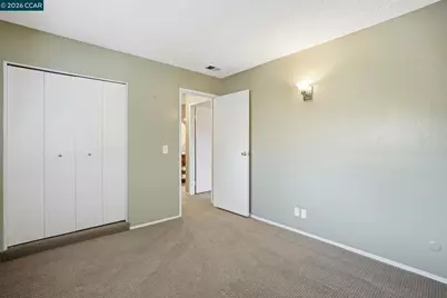 1045 Mohr Ln #B, Concord, CA 94518 - Photo 14