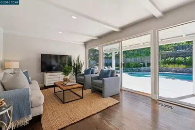294 Deerfield Dr, Moraga, CA 94556 - Photo 20