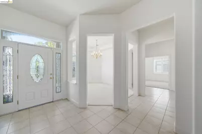 832 Summerset Drive, Rio Vista, CA 94571 - Photo 4