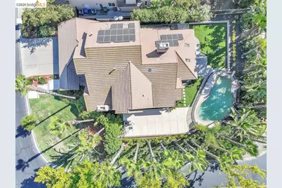 565 McIntosh Ter, Brentwood, CA 94513 - Photo 2