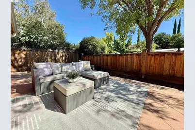 2249 Stonebridge Rd, Livermore, CA 94550 - Photo 8