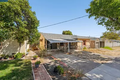 128 Marks Blvd, Pittsburg, CA 94565 - Photo 2