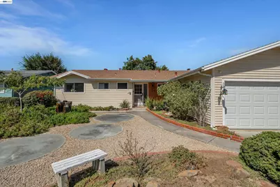 327 Kingston Ave, Martinez, CA 94553 - Photo 2