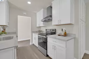 327 Kingston Ave, Martinez, CA 94553 - Photo 12