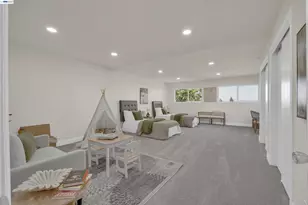 327 Kingston Ave, Martinez, CA 94553 - Photo 6