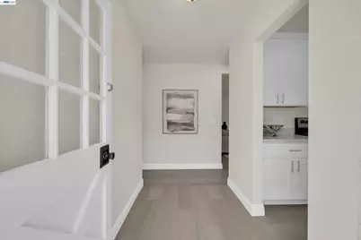 327 Kingston Ave, Martinez, CA 94553 - Photo 4