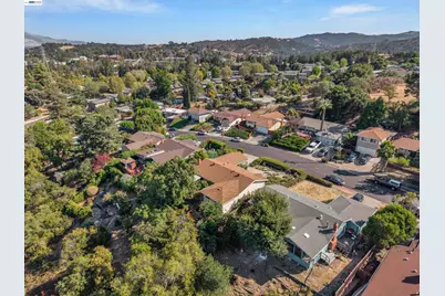327 Kingston Ave, Martinez, CA 94553 - Photo 44