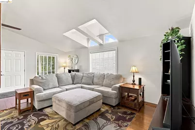 16711 Marsh Creek Rd #17, Clayton, CA 94517 - Photo 10