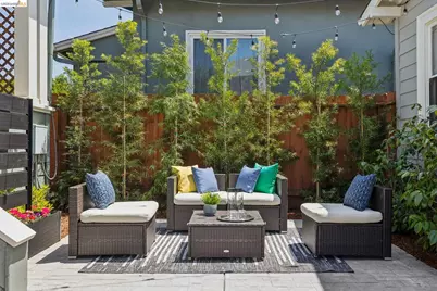 870 43rd St, Oakland, CA 94608 - Photo 28