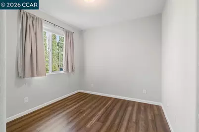 7832 Acorri Walk, Sacramento, CA 95823 - Photo 20