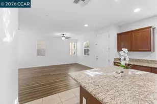 7832 Acorri Walk, Sacramento, CA 95823 - Photo 14