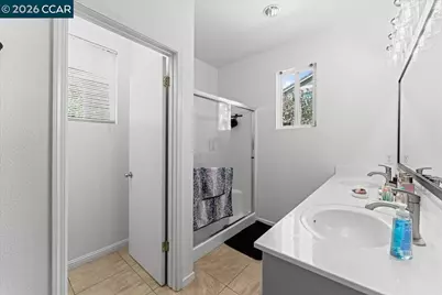 563 Silver Saddle Dr, Pittsburg, CA 94565 - Photo 30