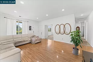 563 Silver Saddle Dr, Pittsburg, CA 94565 - Photo 6