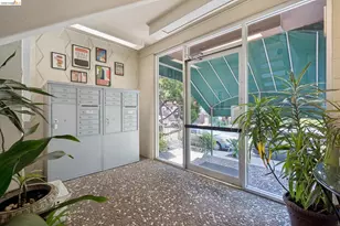94 Bayo Vista Ave, Oakland, CA 94611 - Photo 36