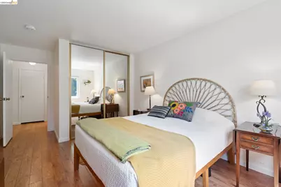 94 Bayo Vista Ave #204, Oakland, CA 94611 - Photo 28