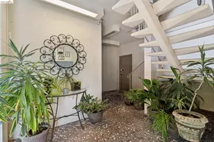 94 Bayo Vista Ave, Oakland, CA 94611 - Photo 4