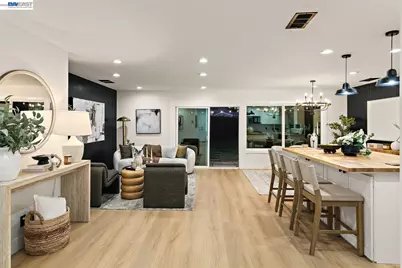 8093 Del Monte Ave, Newark, CA 94560 - Photo 12