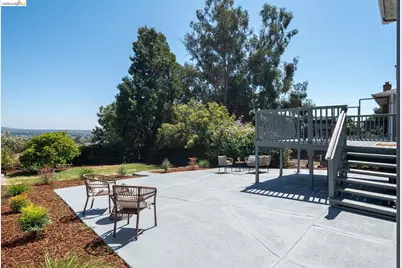 3230 Knowland Ave, Oakland, CA 94619 - Photo 40