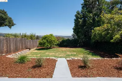 3230 Knowland Ave, Oakland, CA 94619 - Photo 42