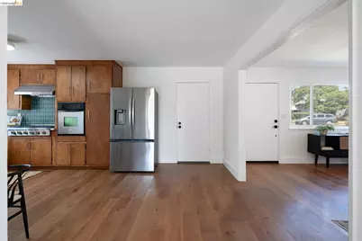 3230 Knowland Ave, Oakland, CA 94619 - Photo 14