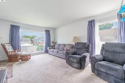 15209 Farnsworth St, San Leandro, CA 94579 - Photo 6