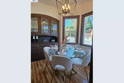2569 Maxwell Ave, Oakland, CA 94601 - Photo 10