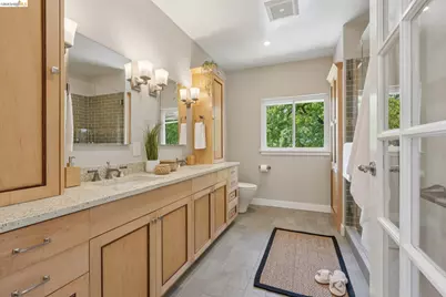 25 Manor Dr, Piedmont, CA 94611 - Photo 24
