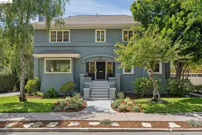 25 Manor Dr, Piedmont, CA 94611 - Photo 2