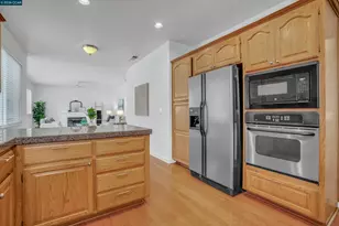 1932 Medicine Mountain Ct, Antioch, CA 94531 - Photo 6
